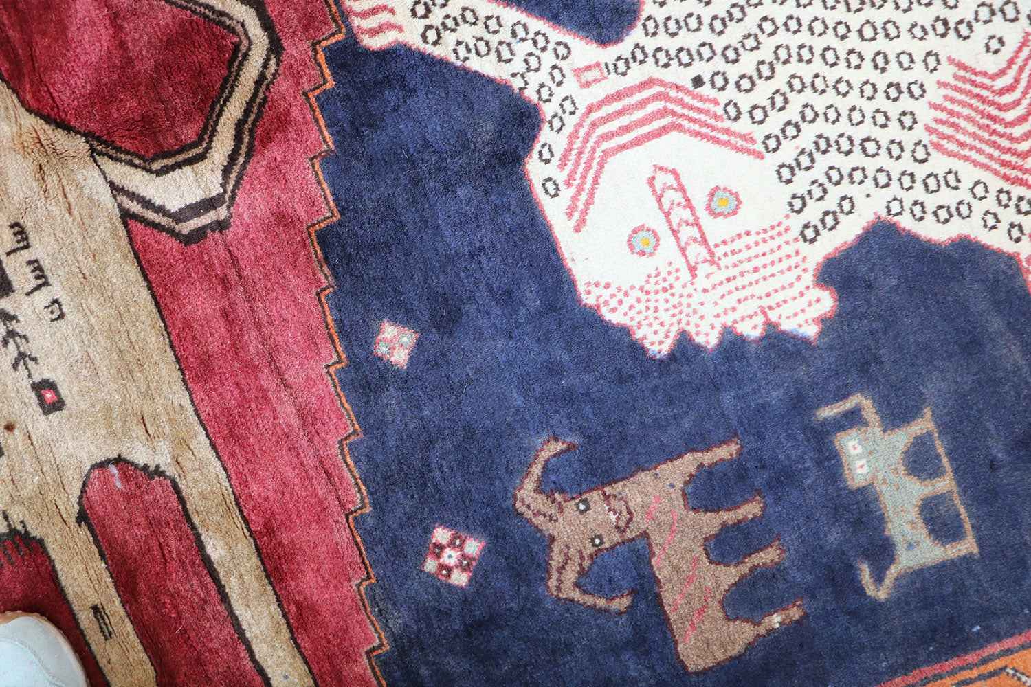 178 x 130 cm Gabbeh Lion Tribal Wool Rugs Hand Knotted Red Blue Colour - Rugoutlet