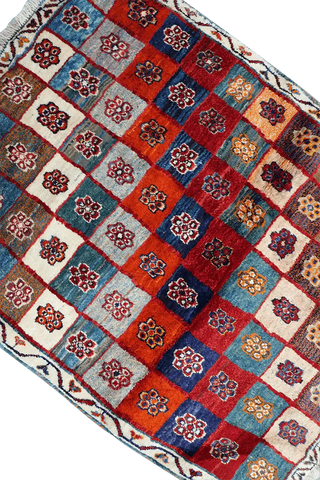 164 x 125 cm (5.38 x 4.10 ft) Gabbeh Tribal Wool Rugs Handmade Multi-Coloured - Rugoutlet