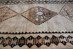 192 x 122 cm Gabbeh Tribal Wool Rug Hand-Knotted Beige Colour - Rugoutlet