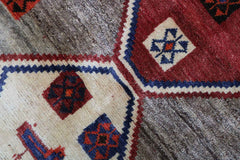 168 x 112 cm (5.51 x 3.67 ft) Gabbeh Tribal Wool Rugs Handmade Brown Coloured - Rugoutlet