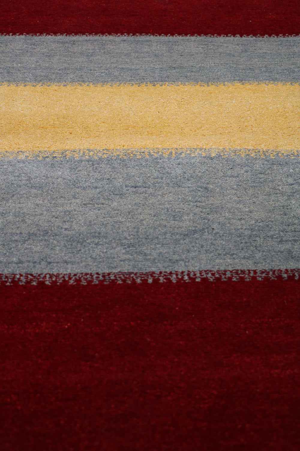 180 x 123 cm (5.91 x 4.04 ft) Gabbeh Tribal Wool Rugs Hand Knotted Grey Red Colour - Rugoutlet