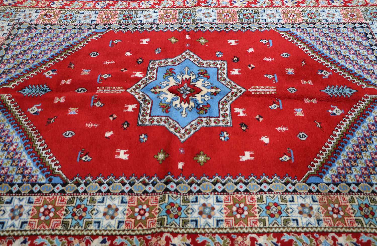 205 x 145 cm Moroccan Berber Tribal Wool Rug Hand-Knotted Red Colour - Rugoutlet