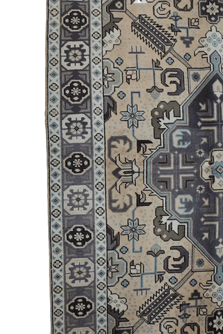138x196 cm Old Tabriz Antique Wool handmade rug cream-7041 - Rugoutlet