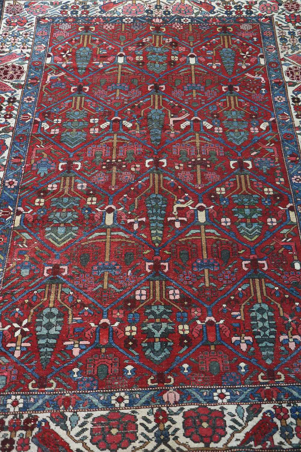 200 x 147 cm Persian Bakhtiar Tribal Wool Rug Hand-Knotted Red Grey Colour - Rugoutlet