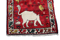 Persian Qashqai Tribal Wool Rug 218 x 135 cm (7.15 x 4.43 ft)