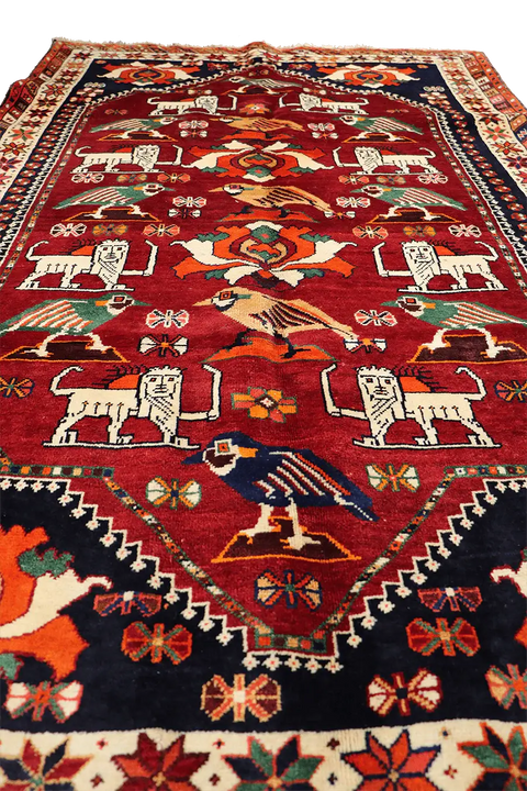 rug vintage style
