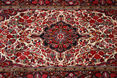 Persian Bakhtiar Wool Rug 260 x 150 cm (8.53 x 4.92 ft)