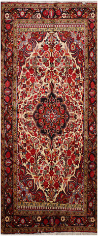 A Persian Bakhtiar wool rug 
