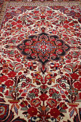 Persian Bakhtiar Wool Rug 260 x 150 cm (8.53 x 4.92 ft)