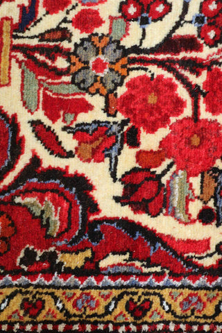 A Persian Bakhtiar wool rug 
