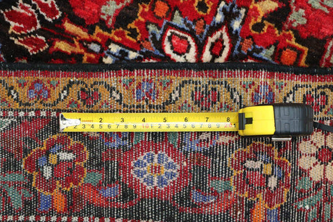 A Persian Bakhtiar wool rug 