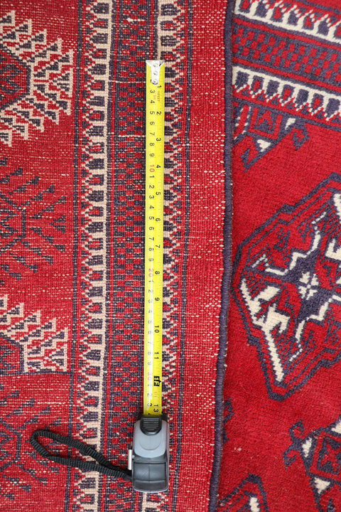 A rectangular Pakistan Bukkhara wool rug 