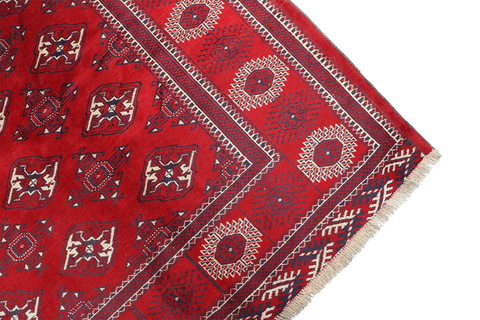 A rectangular Pakistan Bukkhara wool rug 