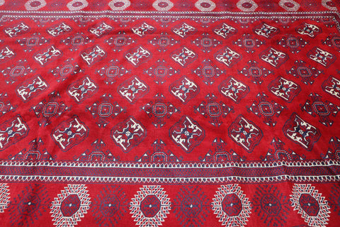 A rectangular Pakistan Bukkhara wool rug 