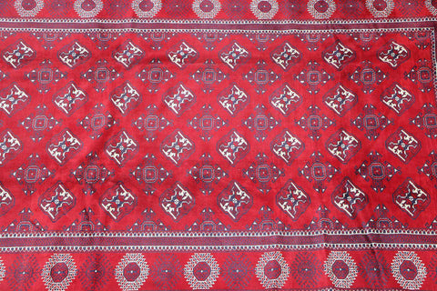 A rectangular Pakistan Bukkhara wool rug 