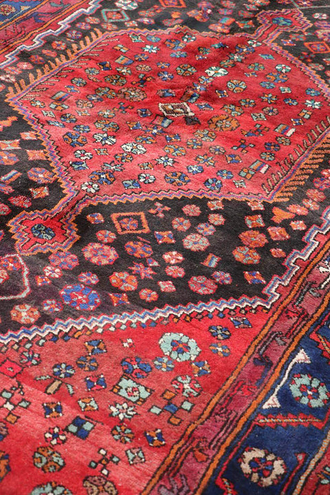 A vibrant Persian Zanjan Tribal Rug