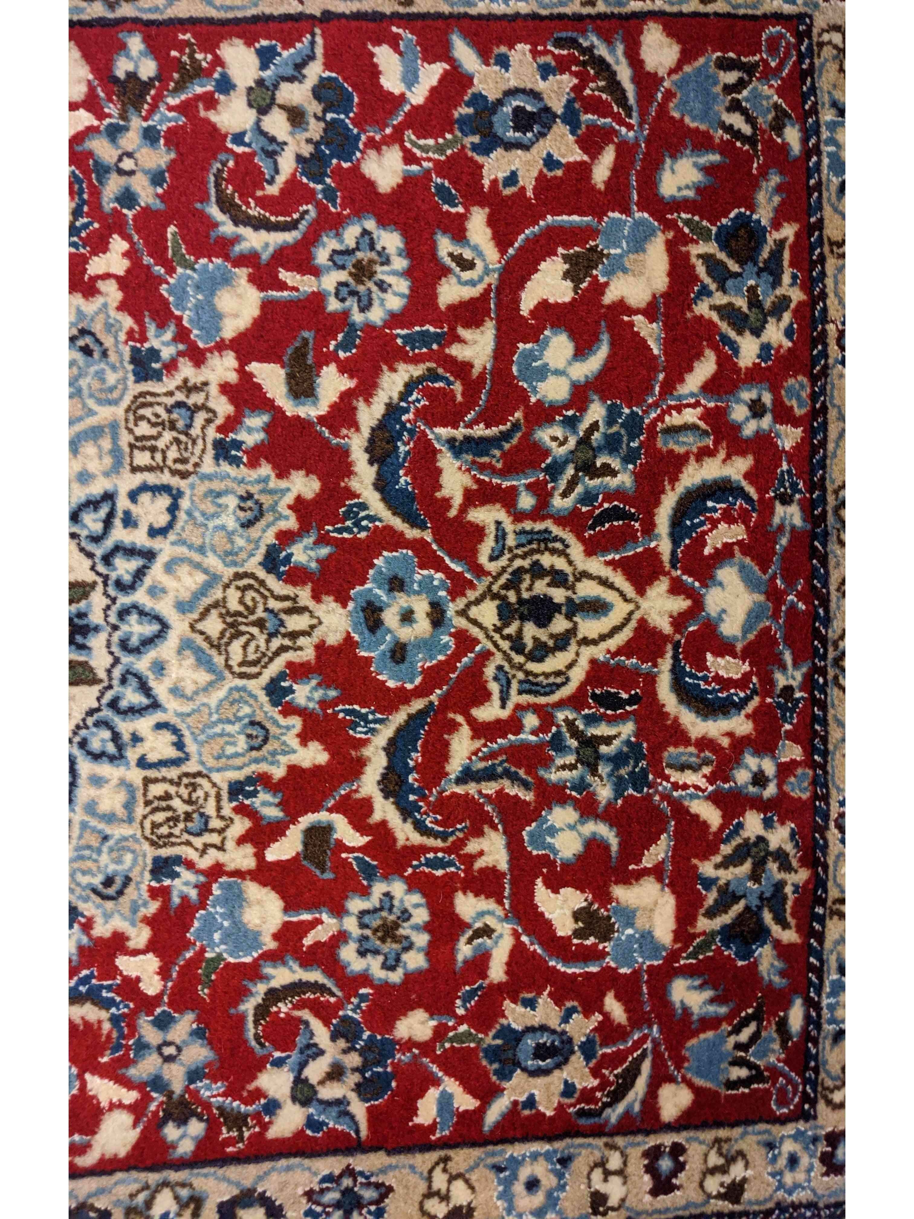 80 x 283 cm Nain silk and wool Traditional Red Rug - Rugmaster