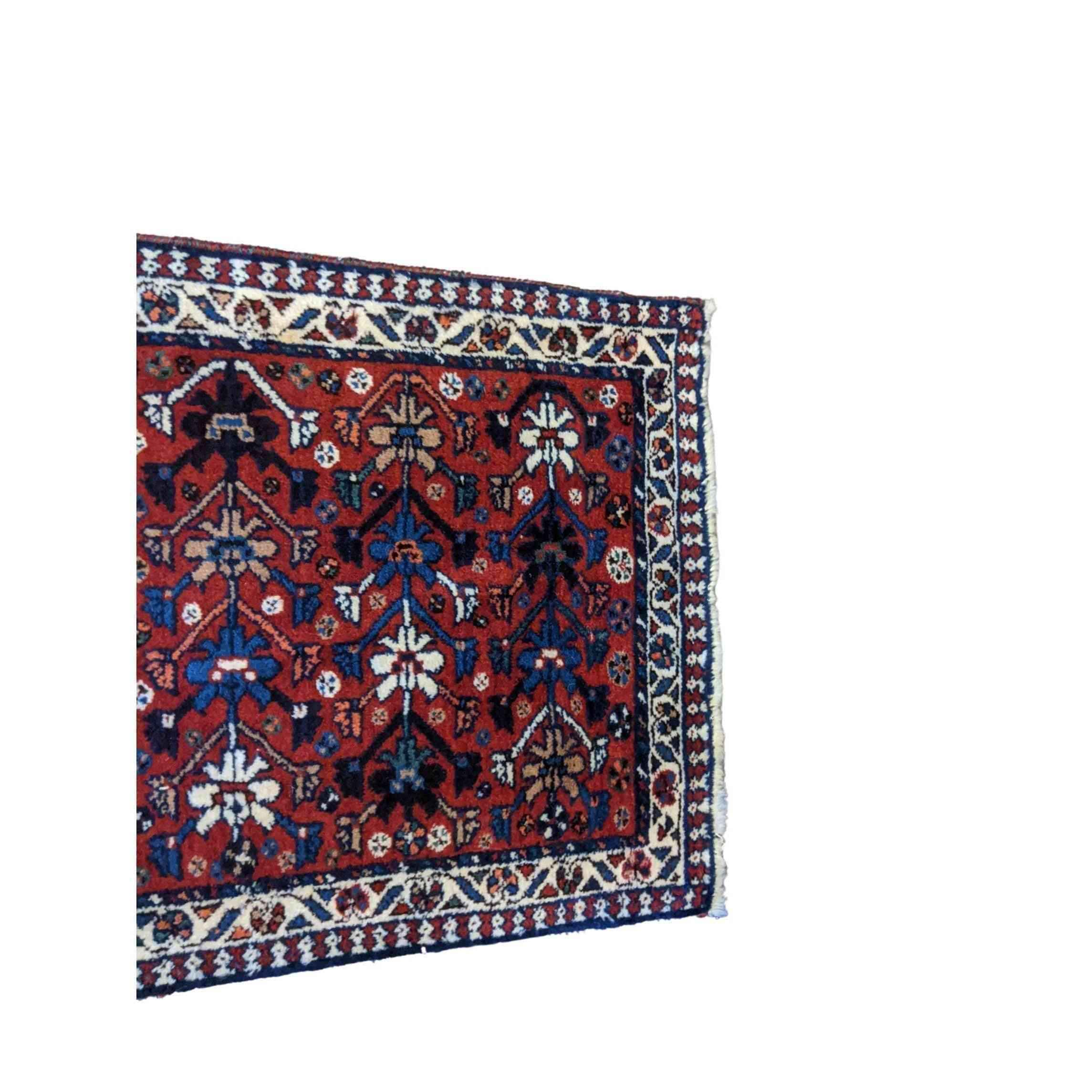 82 x 57 cm Yalameh Tribal Red Small Rug - Rugoutlet