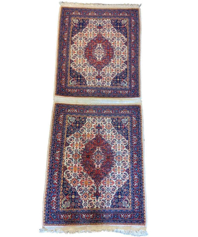 83 x 64 cm saroq joint Tribal Red Small Rug - Rugoutlet
