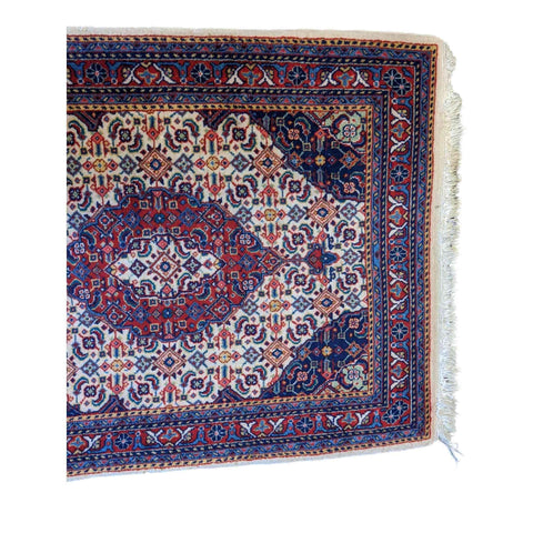83 x 64 cm saroq joint Tribal Red Small Rug - Rugmaster