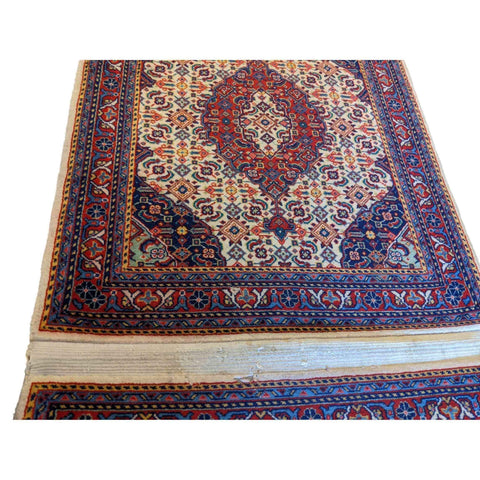 83 x 64 cm saroq joint Tribal Red Small Rug - Rugmaster