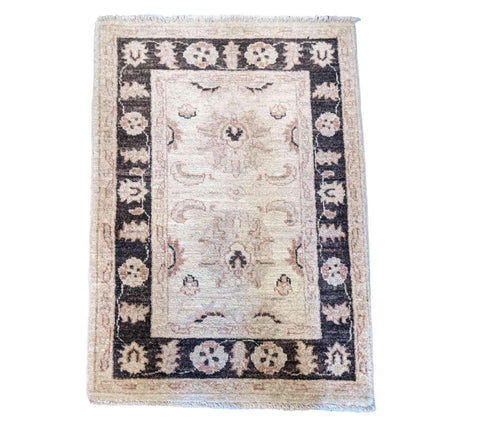 84 x 63 cm Ziegler Antique White Small Rug - Rugoutlet