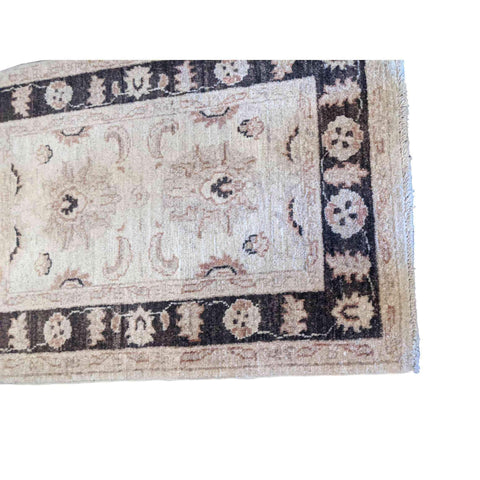 84 x 63 cm Ziegler Antique White Small Rug - Rugmaster