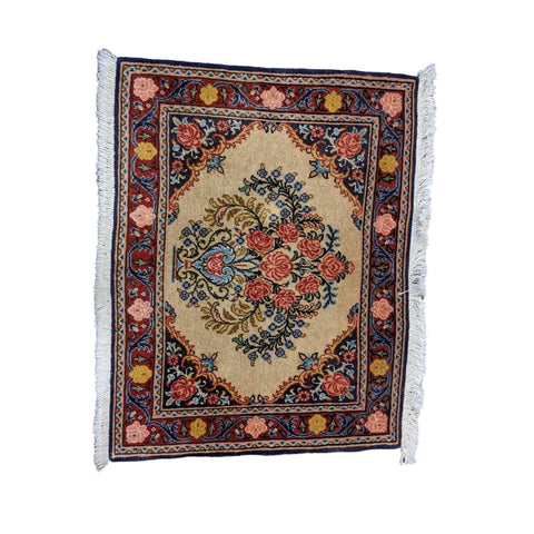 85 x 67 cm Persian kashan Traditional Magenta Small Rug - Rugmaster