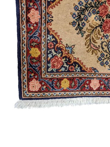85 x 67 cm Persian kashan Traditional Magenta Small Rug - Rugmaster