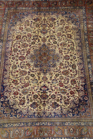 Sarough Mahal Tribal Rug 246 x 346 cm (8.07 x 11.35 ft)