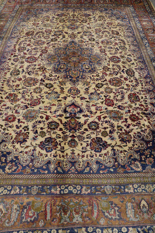 Sarough Mahal Tribal Rug 246 x 346 cm (8.07 x 11.35 ft)