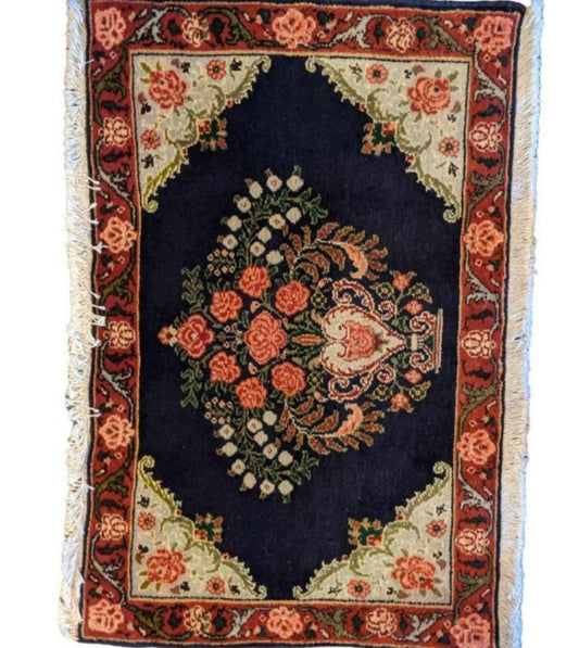 93 x 60 cm Persian Senneh Traditional Black Small Rug - Rugoutlet