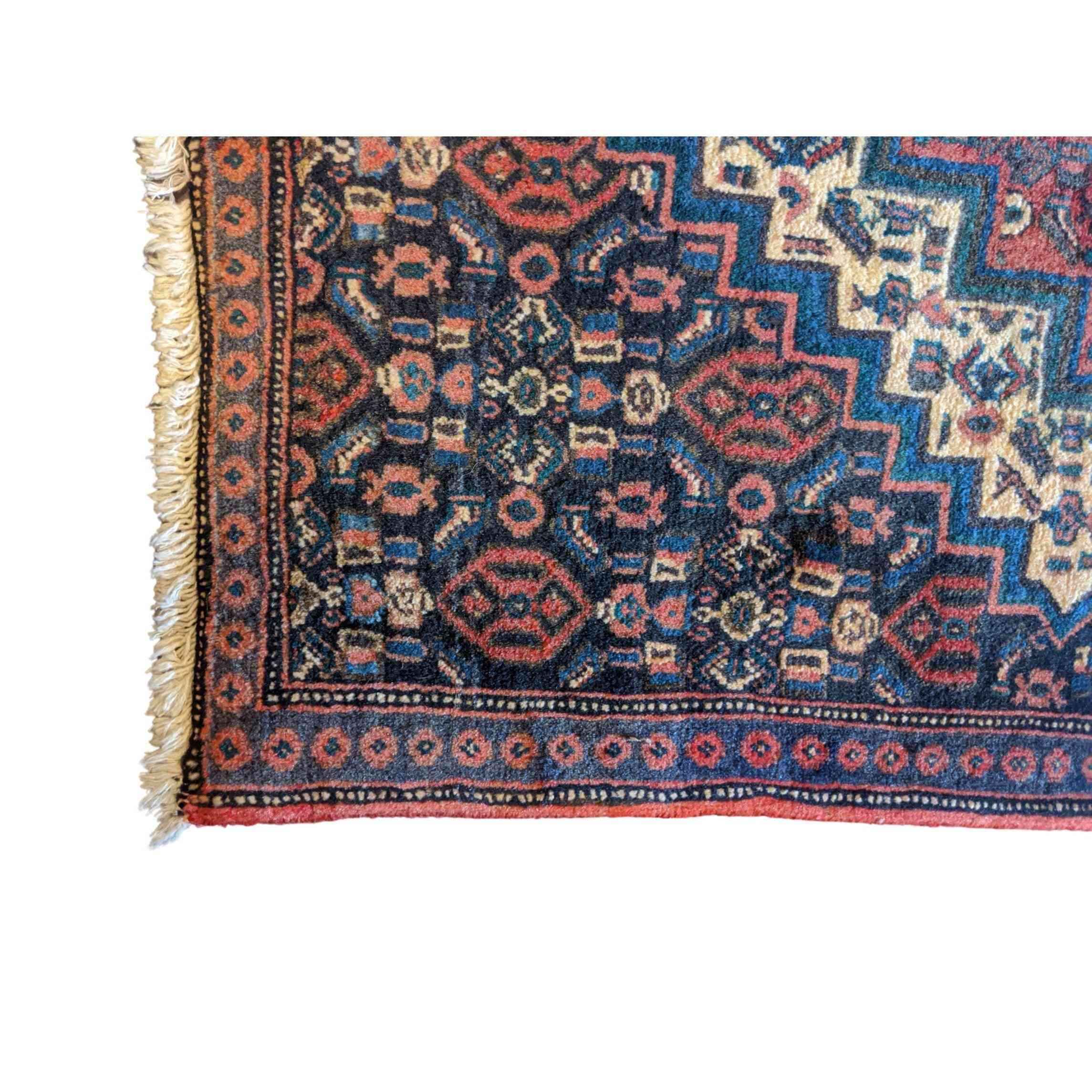 93 x 70 cm Persian Senneh Traditional Red Small Rug - Rugoutlet