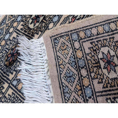 95 x 61 cm Persian Bukhara Traditional Grey Small Rug - Rugoutlet