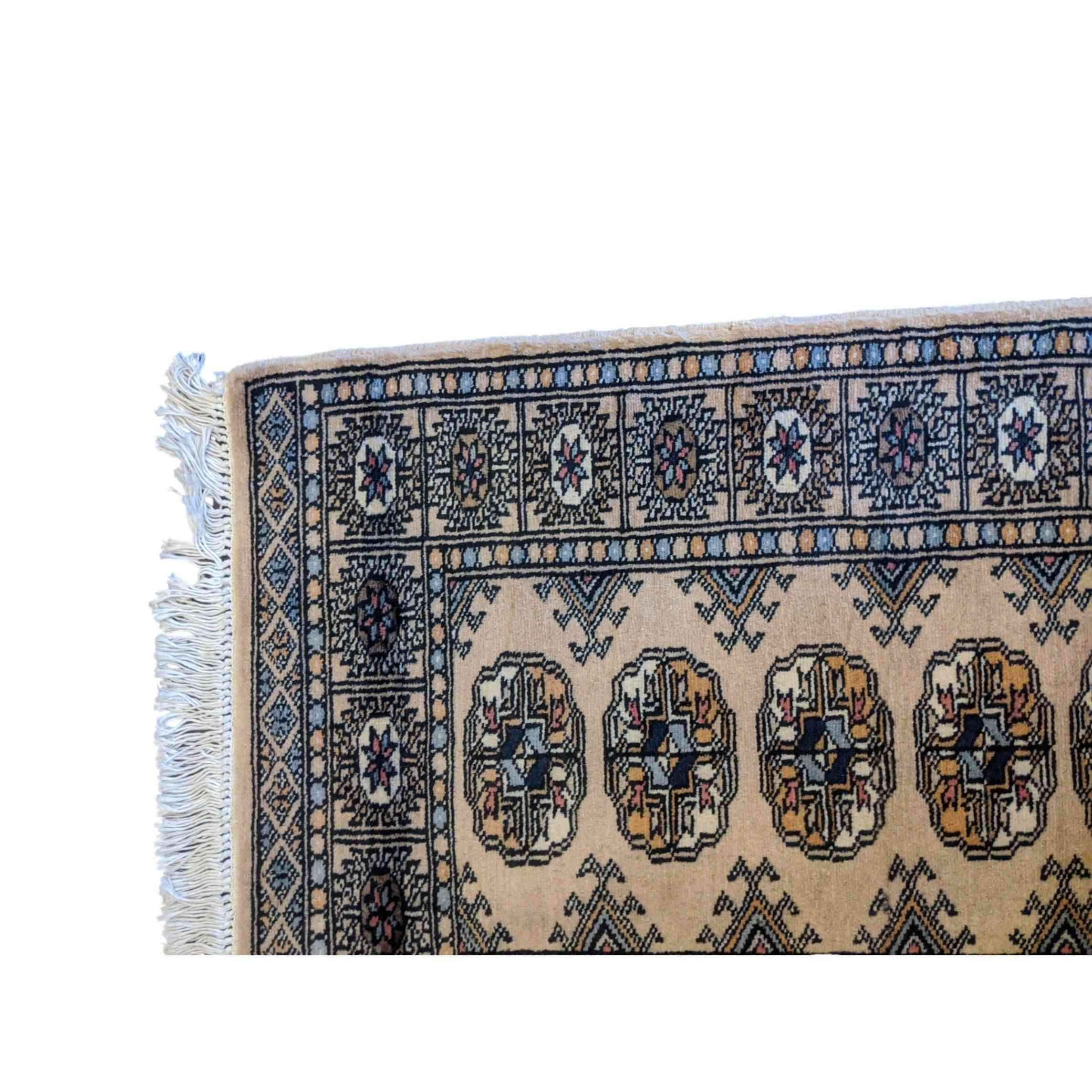 95 x 61 cm Persian Bukhara Traditional Grey Small Rug - Rugoutlet