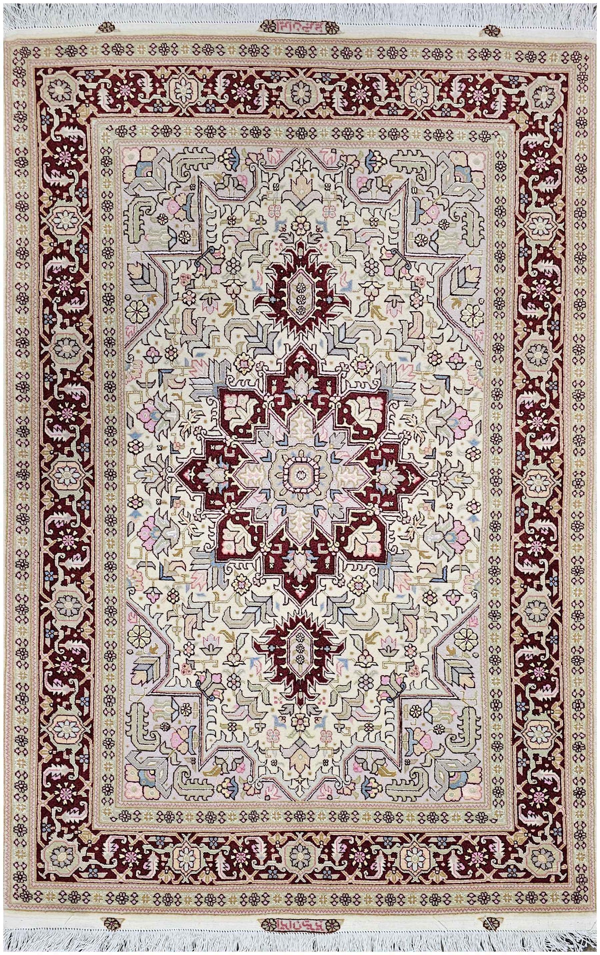 159x106 cm Fine Persian tabriz Silk and Wool rug - Rugoutlet