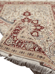 159x106 cm Fine Persian tabriz Silk and Wool rug - Rugoutlet