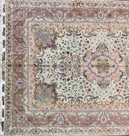 350x250 cm Fine Persian Tabriz silk and wool rug - Rugoutlet