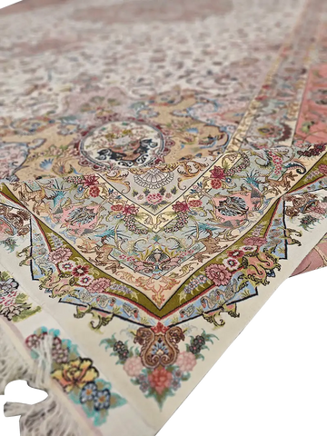 Persian Silk & Wool Rug 815 x 500 cm (26.74 x 16.40 ft)