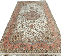 Fine Persian Tabriz Silk and Wool Rug 815 x 500 cm (26.74 x 16.40 ft)