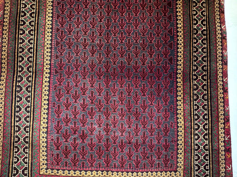 baluch-prayer-rug-middle