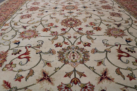 kashan-red-center2