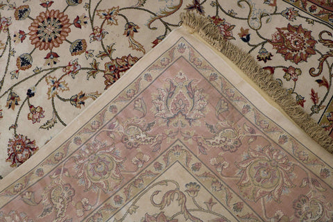 kashan-red-cornerback