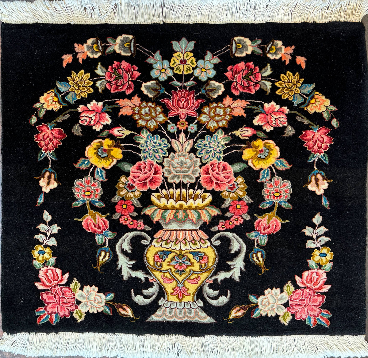 Fine Persian Tabriz Rug Silk and Wool 85cm x 60 cm