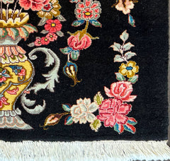 Fine Persian Tabriz Rug Silk and Wool 85cm x 60 cm