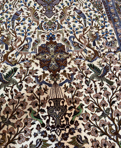 Persian Isfahan Naael Design Silk Rug – Handmade Luxury Tree of Life Rug – 240 x 150 cm