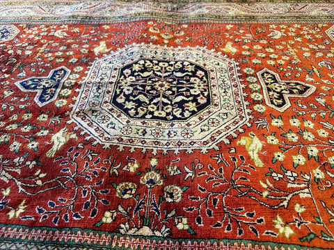 Fine Persian QUM/QOM Silk Rug 157 x 100 cm (5.15 x 3.28 ft)