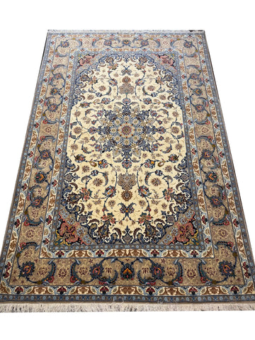Handmade Isfahan Wool & Silk Rug 241x158 cm – Beige & Blue Rug