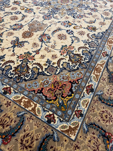 Handmade Isfahan Wool & Silk Rug 241x158 cm – Beige & Blue Rug