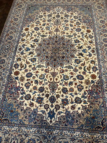 Handmade Isfahan Wool & Silk Rug 235x155 cm – Golden & Blue Rug